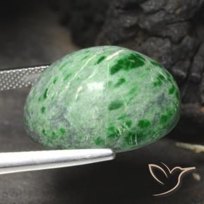 Maw-Sit-Sit Vert moyen naturelle ovale, 29.35 ct, Opaque