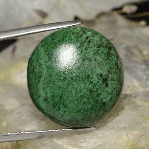 Maw-Sit-Sit Vert foncé naturelle Tour, 32.74 ct, Opaque