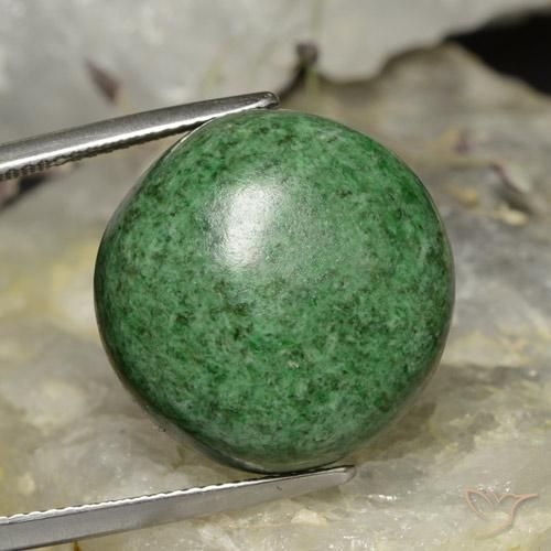 32.44ct Naturel Vert pin pâle Maw-Sit-Sit, Tour, Opaque