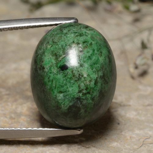 21.53ct Naturel Vert foncé Maw-Sit-Sit, ovale, Opaque