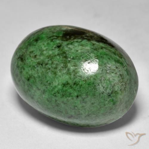 Maw-Sit-Sit Vert pin naturelle ovale, 27.95 ct, Opaque