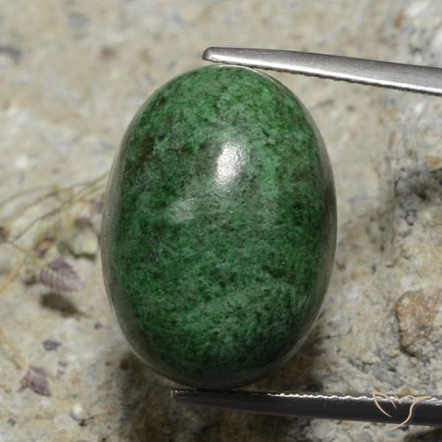 28.65ct Naturel Vert foncé Maw-Sit-Sit, ovale, Opaque