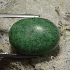 Maw-Sit-Sit Vert pin naturelle ovale, 30.58 ct, Opaque