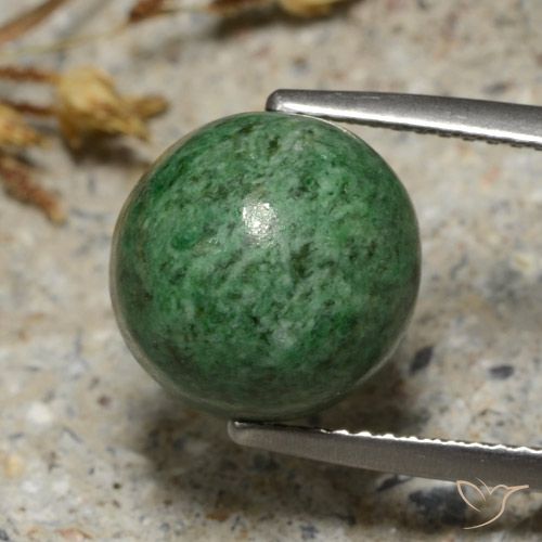 9.10ct Naturel Vert pin pâle Maw-Sit-Sit, Tour, Opaque