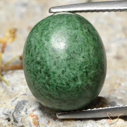 12.36ct Naturel Vert moyen Maw-Sit-Sit, ovale, Opaque