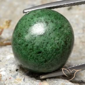 Maw-Sit-Sit Vert moyen naturelle Tour, 23.78 ct, Opaque