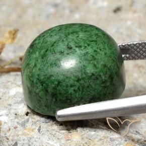 Maw-Sit-Sit Vert moyen naturelle Tour, 23.78 ct, Opaque
