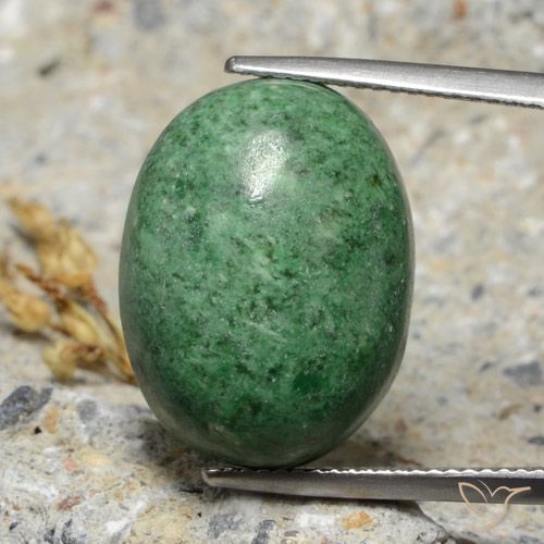 18.63ct Naturel Vert moyen Maw-Sit-Sit, ovale, Opaque