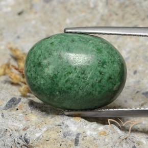 Maw-Sit-Sit Vert moyen naturelle ovale, 18.63 ct, Opaque