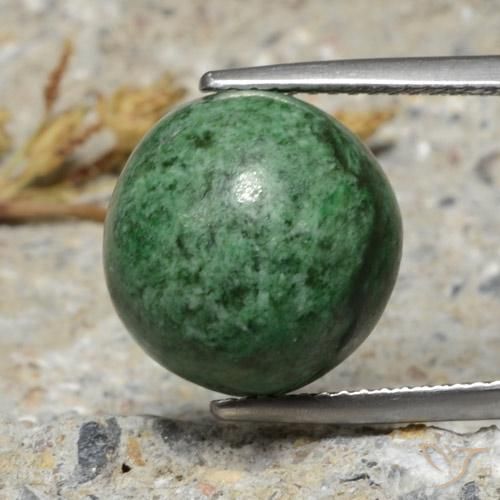 11.32ct Naturel Vert pin pâle Maw-Sit-Sit, Tour, Opaque