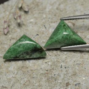 Achetez naturel 7.46ct Vert Maw-Sit-Sit gems, Trillion, En provenance Myanmar chez GemSelect. En stock, livraison internationale!