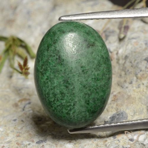 9.97ct Naturel Vert moyen Maw-Sit-Sit, ovale, Opaque