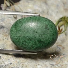 Maw-Sit-Sit Vert moyen naturelle ovale, 9.97 ct, Opaque
