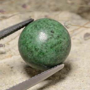Maw-sit-sit vert naturelle coupe roude, 7,20 ct, opaque