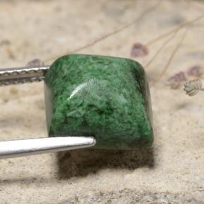 Maw-sit-sit vert naturelle carré, 6,86 ct, opaque