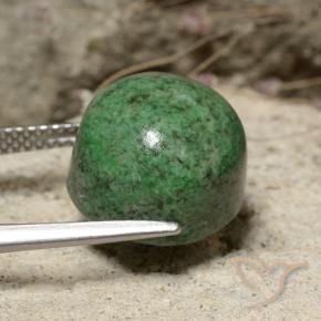 Maw-Sit-Sit Vert moyen naturelle Tour, 13.27 ct, Opaque