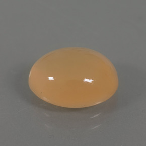 Pierre de lune doré naturelle coupe ovale, 3,70 ct, transparent