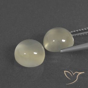 Shop natural 6.70ct Blanc chaud Pierre de lune gems, Tour, from Inde at GemSelect. In stock, global shipping!