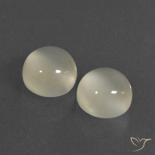 Shop natural 7.25ct Blanc chaud Pierre de lune gems, Tour, from Inde at GemSelect. In stock, global shipping!