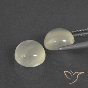 Shop natural 5.91ct Blanc chaud Pierre de lune gems, Tour, from Inde at GemSelect. In stock, global shipping!