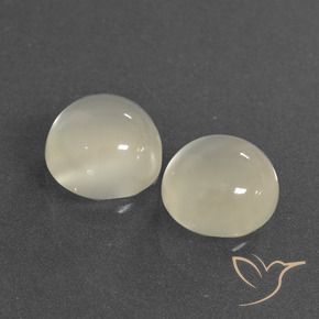 Shop natural 6.27ct Blanc chaud Pierre de lune gems, Tour, from Inde at GemSelect. In stock, global shipping!