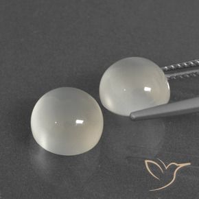 Shop natural 7.23ct Blanc chaud Pierre de lune gems, Tour, from Inde at GemSelect. In stock, global shipping!