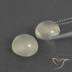 Shop natural 5.40ct Blanc chaud Pierre de lune gems, Tour, from Inde at GemSelect. In stock, global shipping!