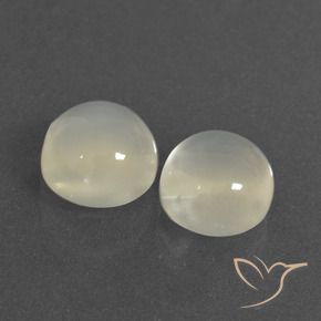 Shop natural 6.73ct Blanc chaud Pierre de lune gems, Tour, from Inde at GemSelect. In stock, global shipping!