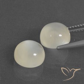 Shop natural 7.26ct Blanc chaud Pierre de lune gems, Tour, from Inde at GemSelect. In stock, global shipping!
