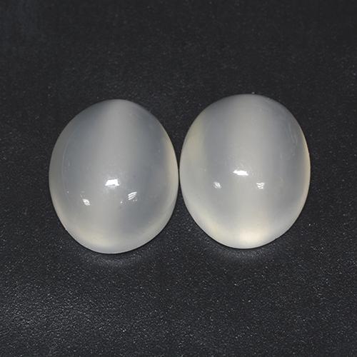 Achetez naturel 8,20ct blanc pierre de lune gems, coupe ovale, en provenance inde chez gemselect. en stock, livraison internationale!