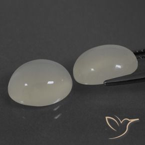 Shop natural 7.19ct Blanc chaud Pierre de lune gems, ovale, from Inde at GemSelect. In stock, global shipping!