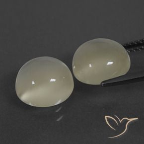 Shop natural 6.35ct Blanc chaud Pierre de lune gems, Tour, from Inde at GemSelect. In stock, global shipping!