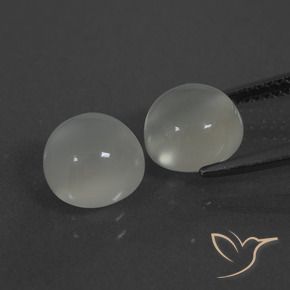 Shop natural 4.91ct Blanc chaud Pierre de lune gems, Tour, from Inde at GemSelect. In stock, global shipping!