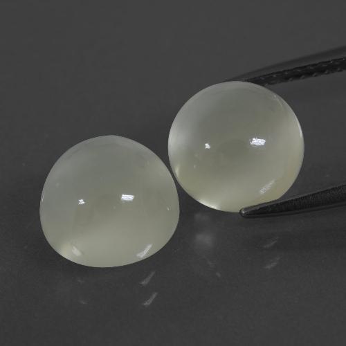 Achetez naturel 7.40ct Blanc chaud Pierre de Lune gems, Coupe roude, En provenance Inde chez GemSelect. En stock, livraison internationale!