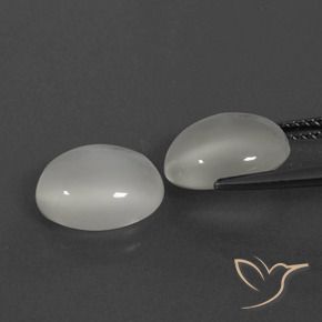 Shop natural 6.20ct Blanc chaud Pierre de lune gems, ovale, from Inde at GemSelect. In stock, global shipping!