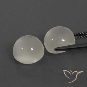 Shop natural 7.56ct Blanc chaud Pierre de lune gems, Tour, from Inde at GemSelect. In stock, global shipping!