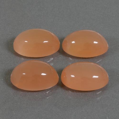 Achetez naturel 14,46ct orange pierre de lune gems, coupe ovale, en provenance inde chez gemselect. en stock, livraison internationale!
