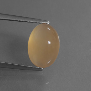 Pierre de lune doré naturelle coupe ovale, 4,63 ct, translucide