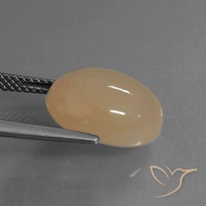 Pierre de lune Orange cantaloup naturelle ovale, 6.15 ct, Translucide