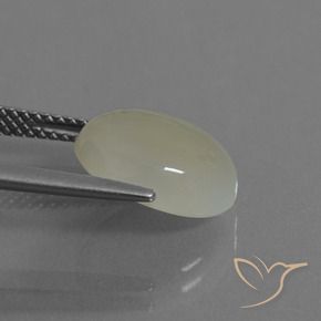 Pierre de lune Jaune verdâtre naturelle ovale, 4.28 ct, Translucide