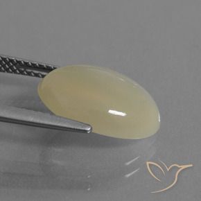 Pierre de lune Jaune clair naturelle ovale, 4.67 ct, Translucide