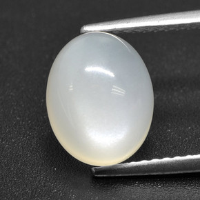 Pierre de lune blanc naturelle coupe ovale, 3,37 ct, translucide