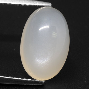 Pierre de lune blanc naturelle coupe ovale, 4,94 ct, translucide
