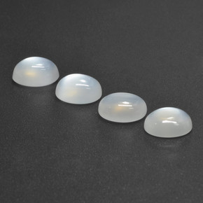 Achetez naturel 5,50ct blanc pierre de lune gems, coupe ovale, en provenance inde chez gemselect. en stock, livraison internationale!