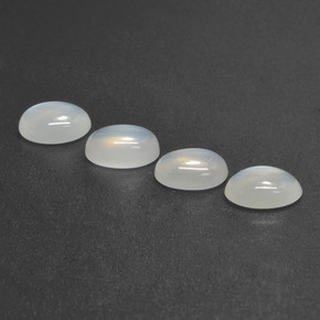 Achetez naturel 4,56ct blanc pierre de lune gems, coupe ovale, en provenance inde chez gemselect. en stock, livraison internationale!