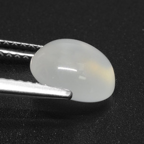 Pierre de lune blanc naturelle coupe roude, 2,42 ct, translucide