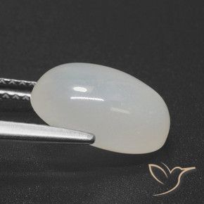 Pierre de lune Blanc chaud naturelle ovale, 3.86 ct, Translucide