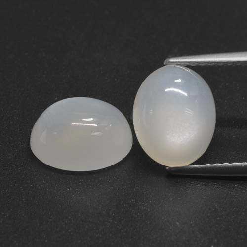 Achetez naturel 5,78ct blanc pierre de lune gems, coupe ovale, en provenance inde chez gemselect. en stock, livraison internationale!