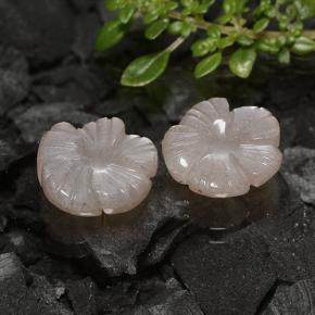 Achetez naturel 6,57ct marron pierre de lune gems, taille fleur, en provenance inde chez gemselect. en stock, livraison internationale!