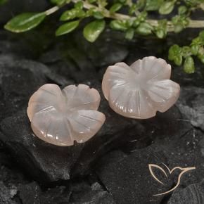 Shop natural 4.26ct Marron très clair Pierre de lune gems, Taille Fleur, from Inde at GemSelect. In stock, global shipping!